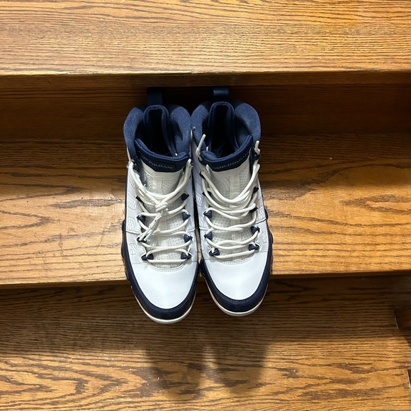 Air Jordan North Carolina Blue & white 9’s - Picture 4 of 4